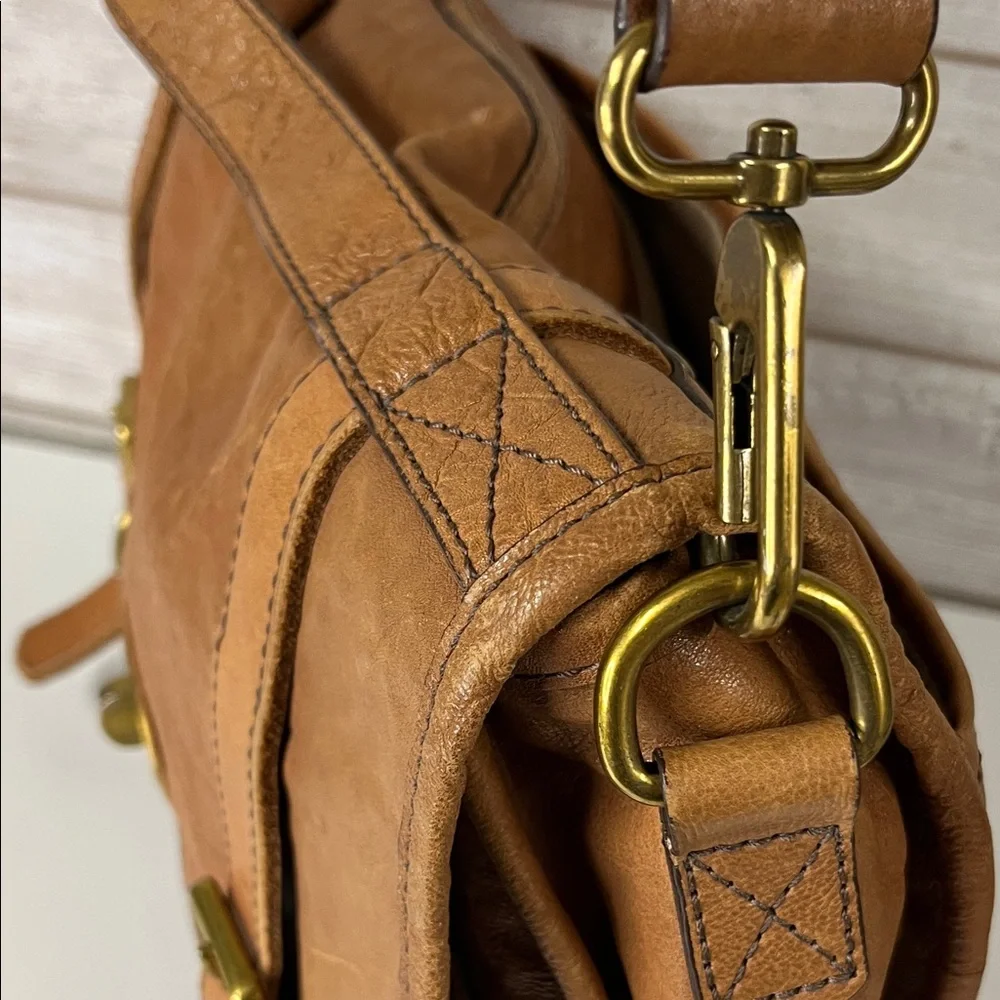 Fossil Cognac Brown Leather Messenger Bag with Brass Hardware